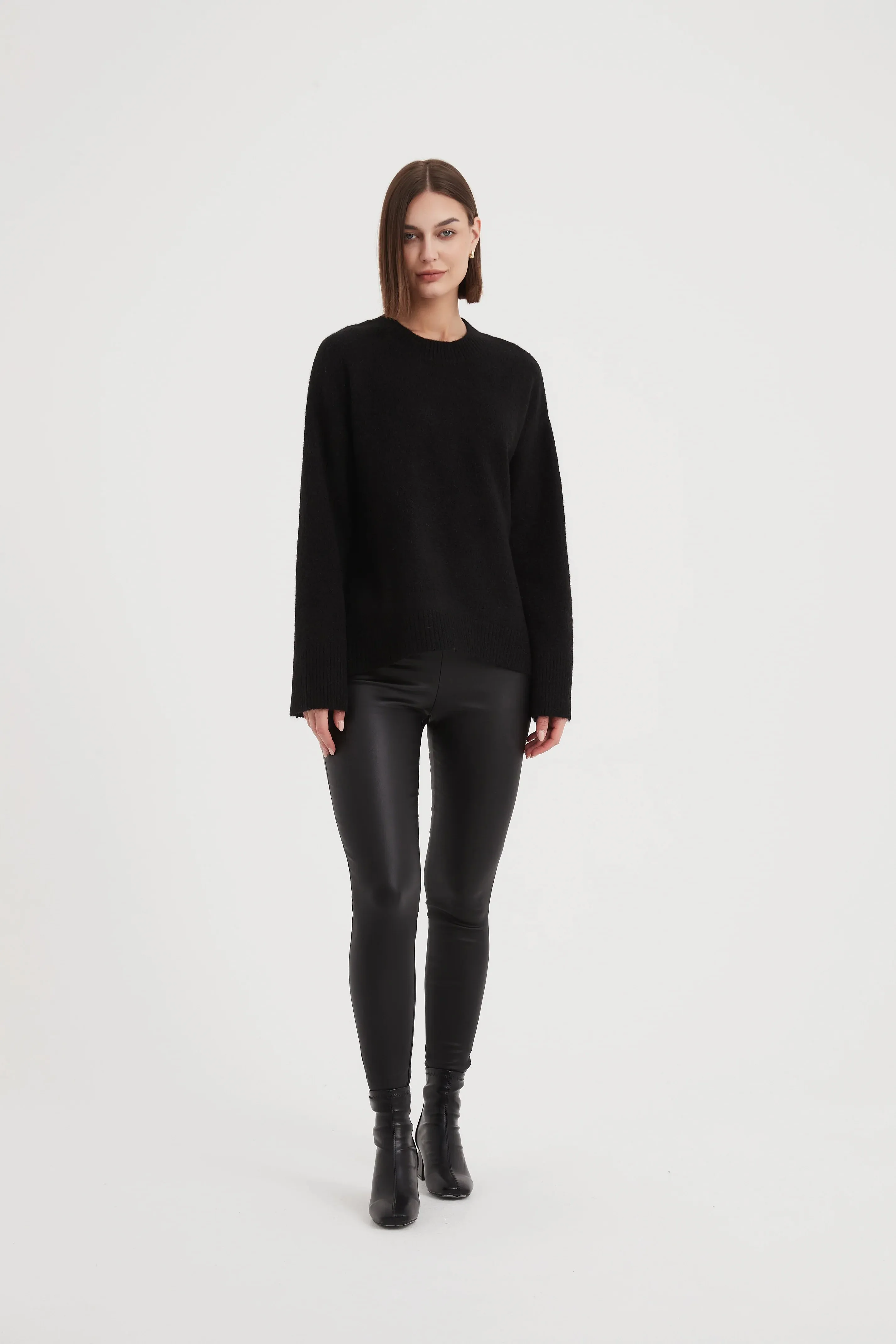 Basic Knit Sweater Black