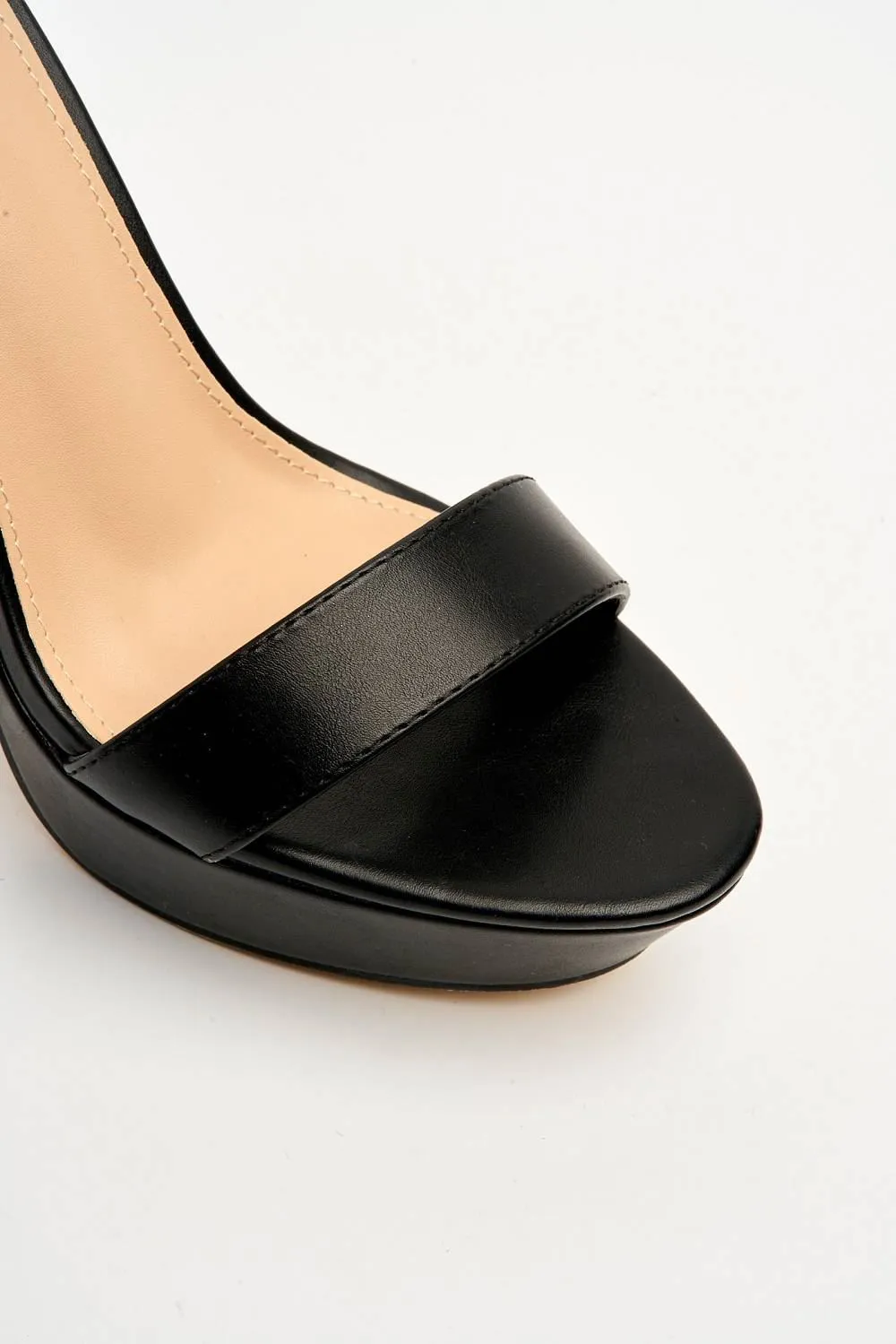 Ladysmith Plain Band Platform Anklestrap Sandal in Black