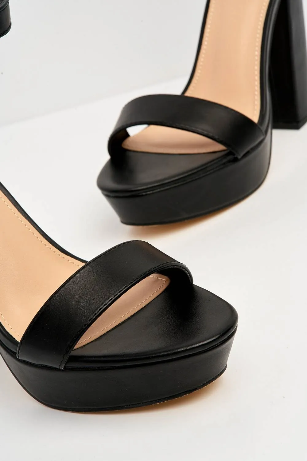 Ladysmith Plain Band Platform Anklestrap Sandal in Black